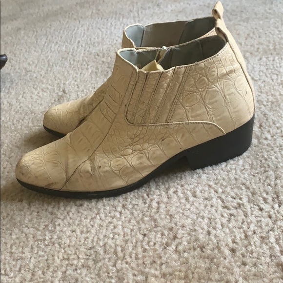 Ankle boots - Picture 3 of 3